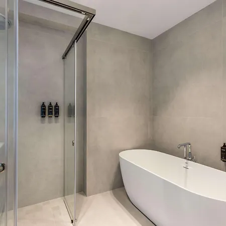 Mercure Hotel 4*