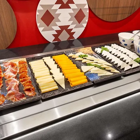 Mercure טיראנה