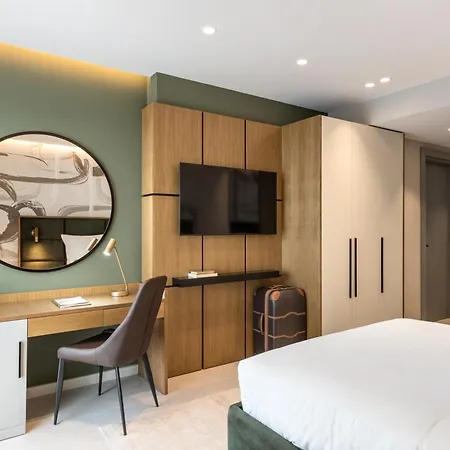 Mercure 4* ティラナ