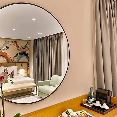 Mercure Tirana